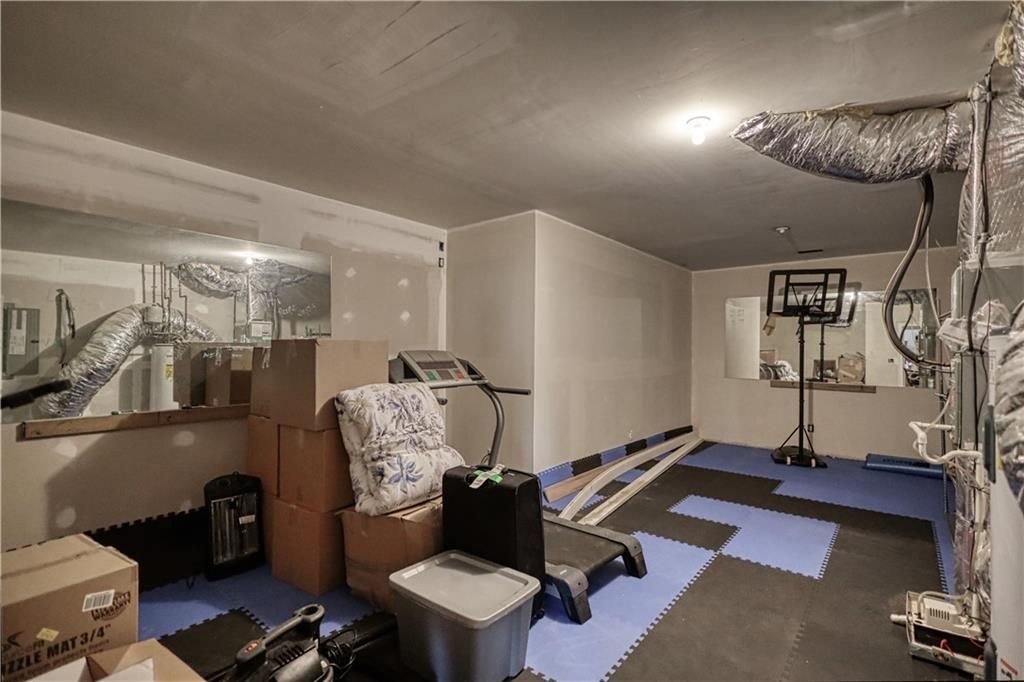 Image 56 of property listing at 110 Brookview Place, Oxford, GA 30054