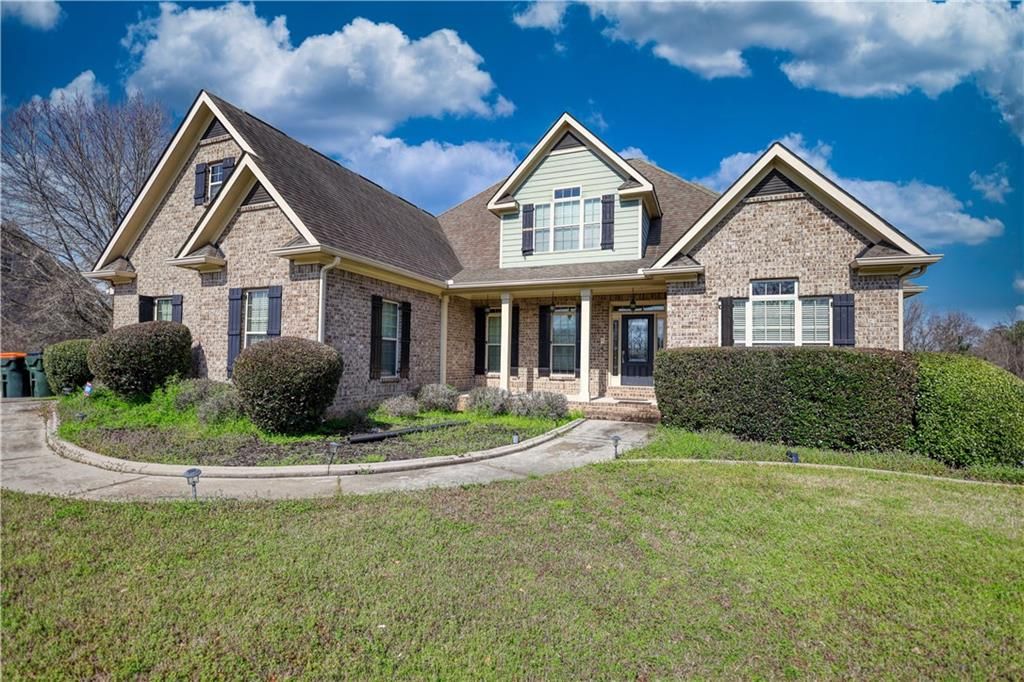 Image 76 of property listing at 110 Brookview Place, Oxford, GA 30054