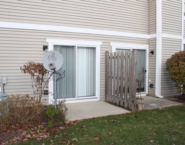 1062 Sheridan Circle, Naperville, IL 60563