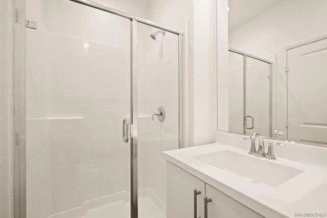 1118 Via Lucero, Oceanside, CA 92056