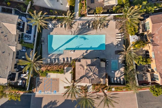 1118 Via Lucero, Oceanside, CA 92056