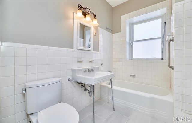 10 N Kingshighway Boulevard 2CS, St Louis, MO 63108