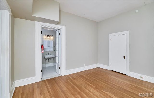 10 N Kingshighway Boulevard 2CS, St Louis, MO 63108
