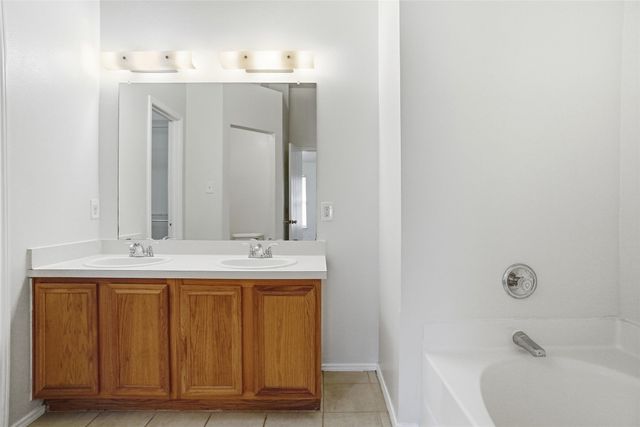 5517 Timber Ridge Court, Watauga, TX 76137