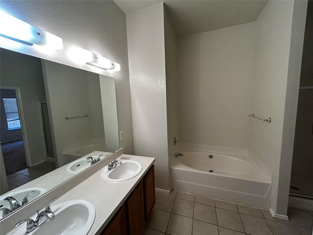 5517 Timber Ridge Court, Watauga, TX 76137