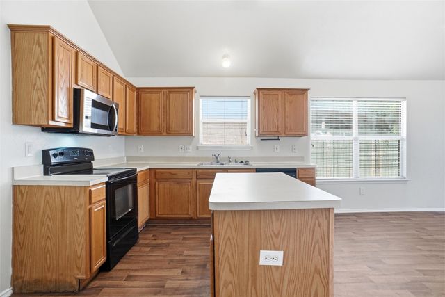 5517 Timber Ridge Court, Watauga, TX 76137