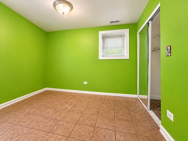 1229 N Austin Boulevard 1, Chicago, IL 60651