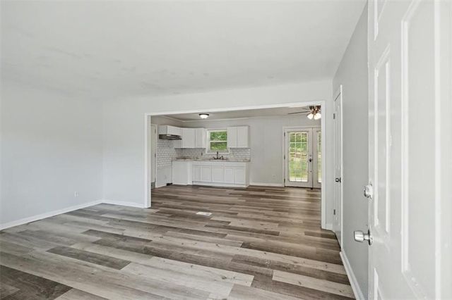 3202 Empire Boulevard SW, Atlanta, GA 30354