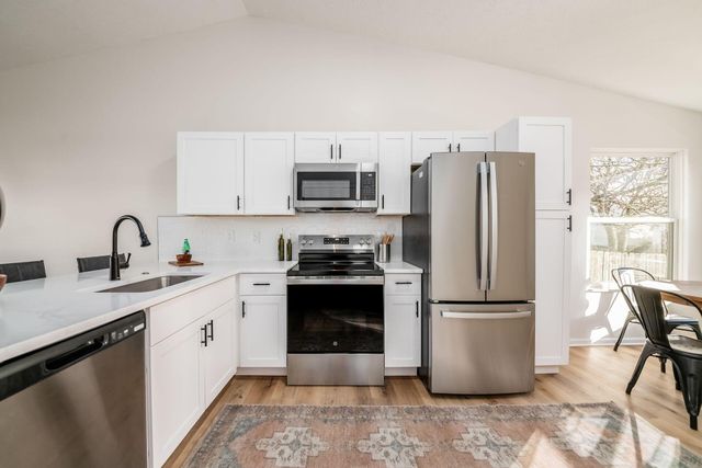 2977 Ironstone Drive, Columbus, OH 43231