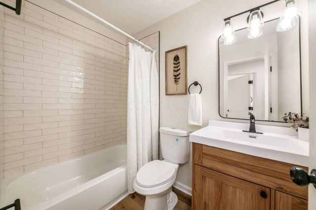 2977 Ironstone Drive, Columbus, OH 43231