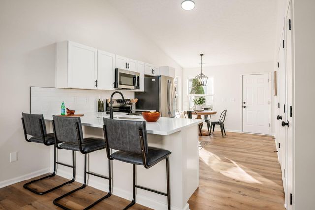 2977 Ironstone Drive, Columbus, OH 43231