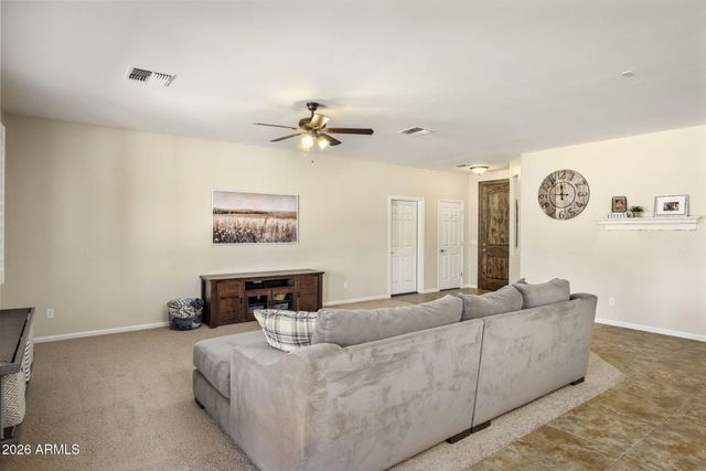 40712 N 3rd Avenue, Phoenix, AZ 85086
