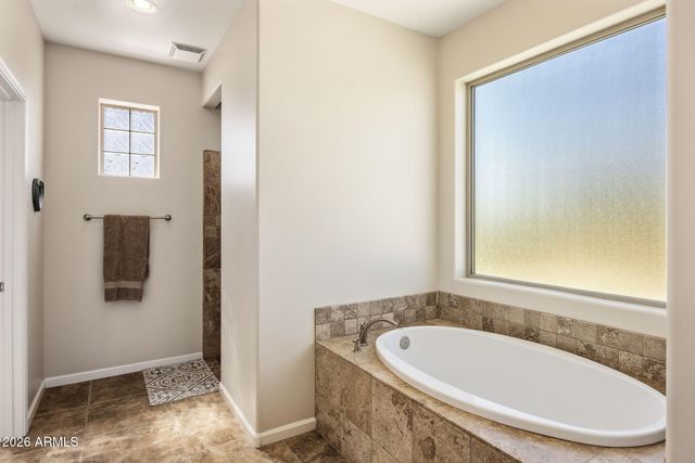 40712 N 3rd Avenue, Phoenix, AZ 85086