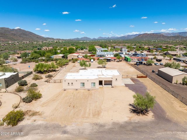 40712 N 3rd Avenue, Phoenix, AZ 85086