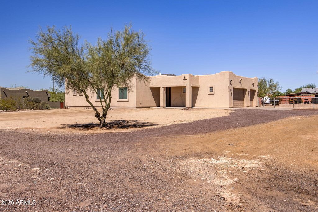 40712 N 3rd Avenue, Phoenix, AZ 85086 — exterior
