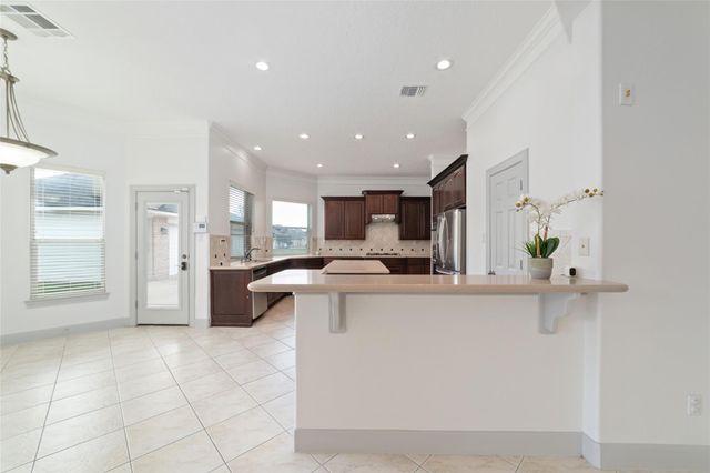 3505 Parkside Drive, Pearland, TX 77584