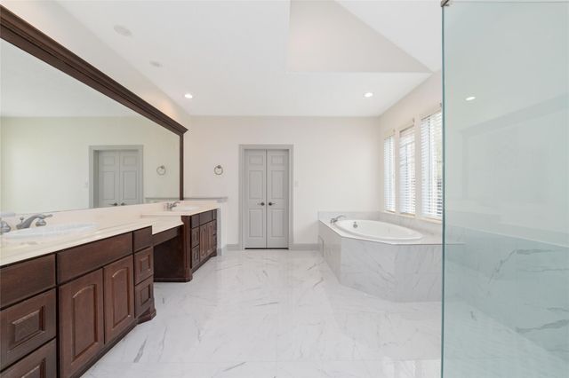 3505 Parkside Drive, Pearland, TX 77584