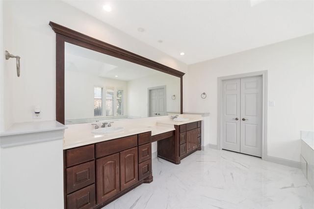 3505 Parkside Drive, Pearland, TX 77584