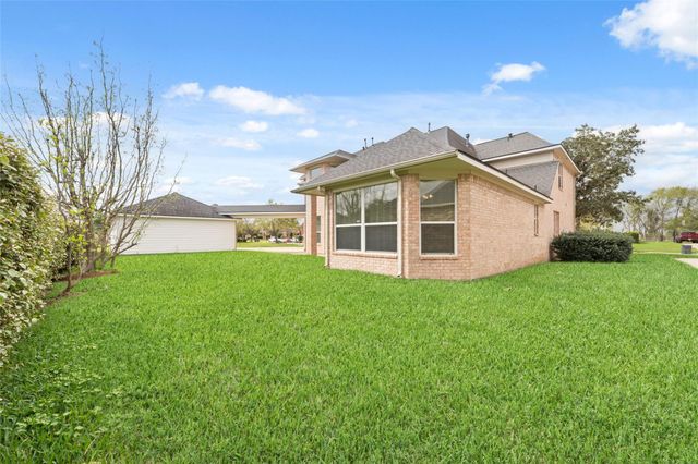3505 Parkside Drive, Pearland, TX 77584