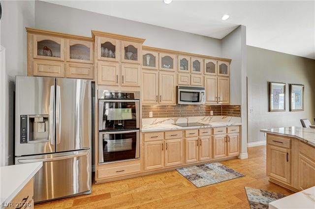 5669 Victoria Regina Avenue, Las Vegas, NV 89139