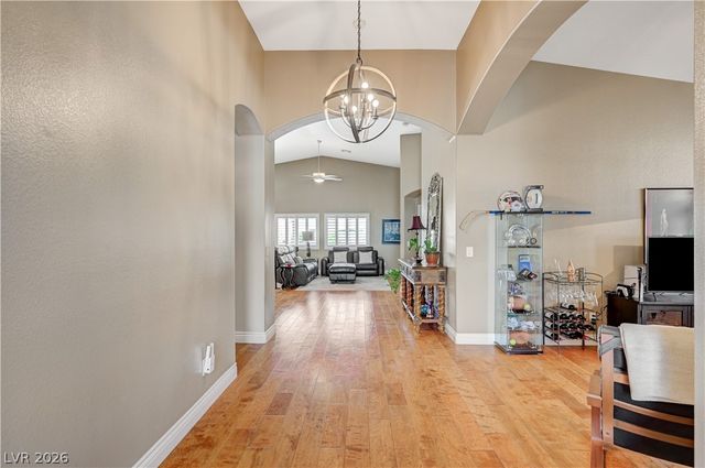 5669 Victoria Regina Avenue, Las Vegas, NV 89139