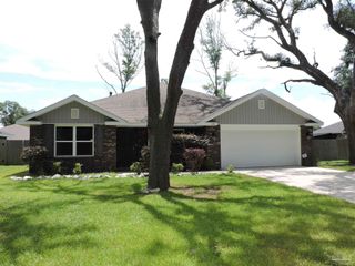 6014 E Fence Rd, Pensacola, FL 32526