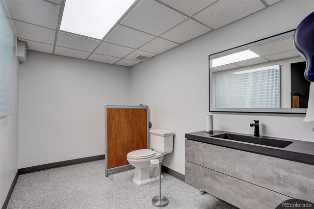 2700 S Shoshone Street, Englewood, CO 80110