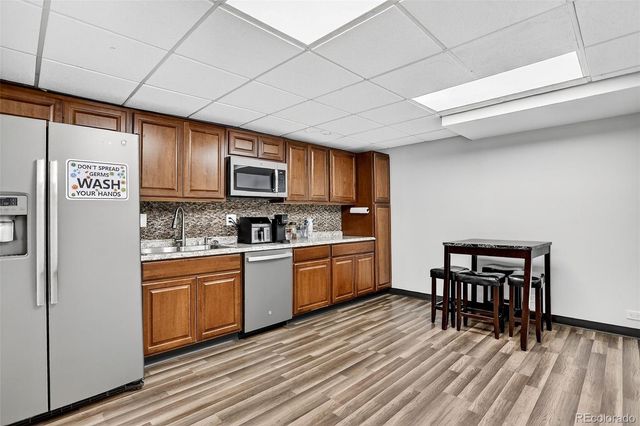 2700 S Shoshone Street, Englewood, CO 80110