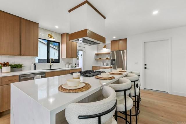 3942 Mount Acadia Boulevard, San Diego, CA 92111