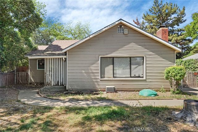 2194 Yosemite, Merced, CA 95341