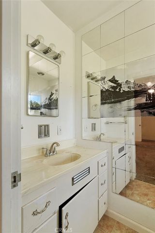 2194 Yosemite, Merced, CA 95341