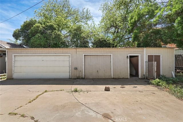 2194 Yosemite, Merced, CA 95341