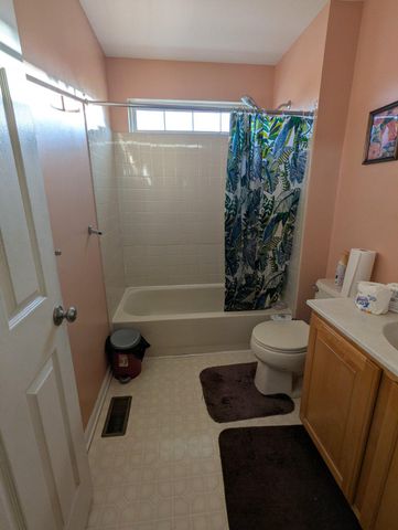 4 TETHER CIR, Woodbury, NJ 08096