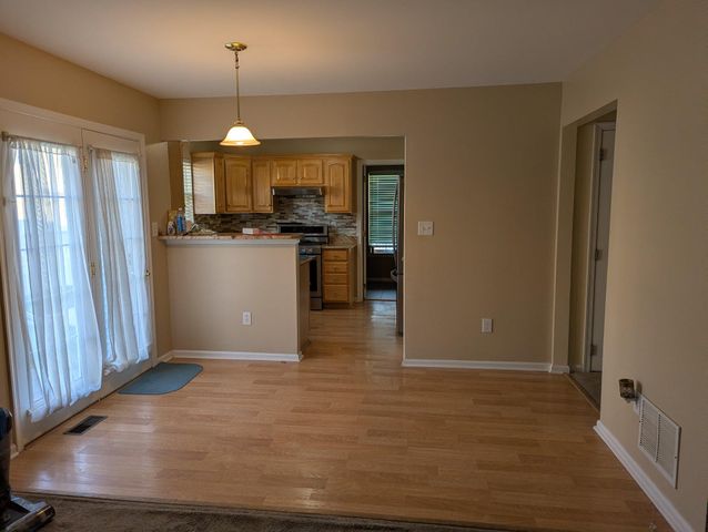 4 TETHER CIR, Woodbury, NJ 08096