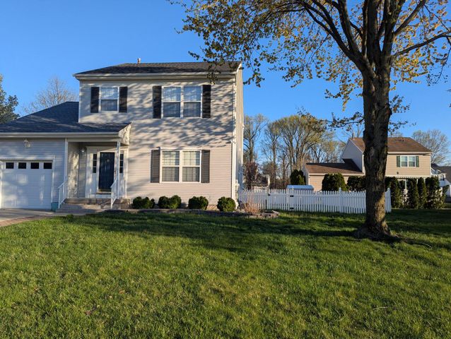 4 TETHER CIR, Woodbury, NJ 08096