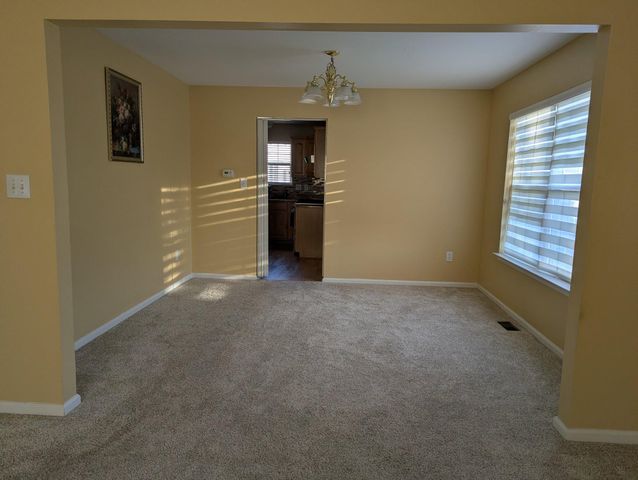 4 TETHER CIR, Woodbury, NJ 08096