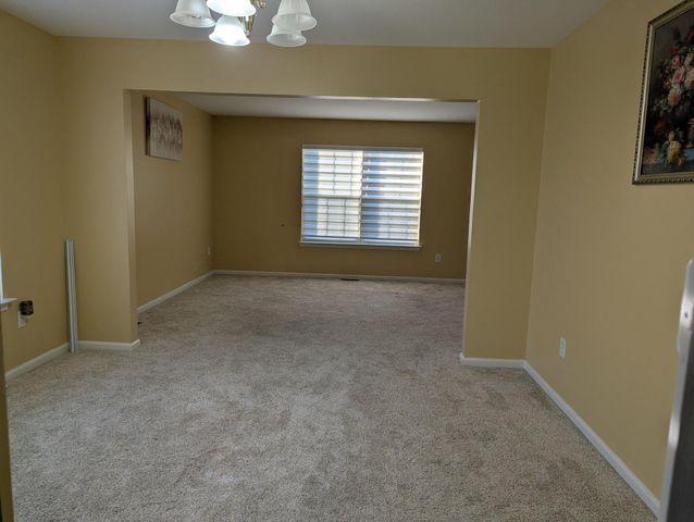 4 TETHER CIR, Woodbury, NJ 08096