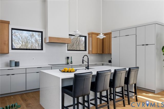 7301 Riverside Dr, Richmond, VA 23225