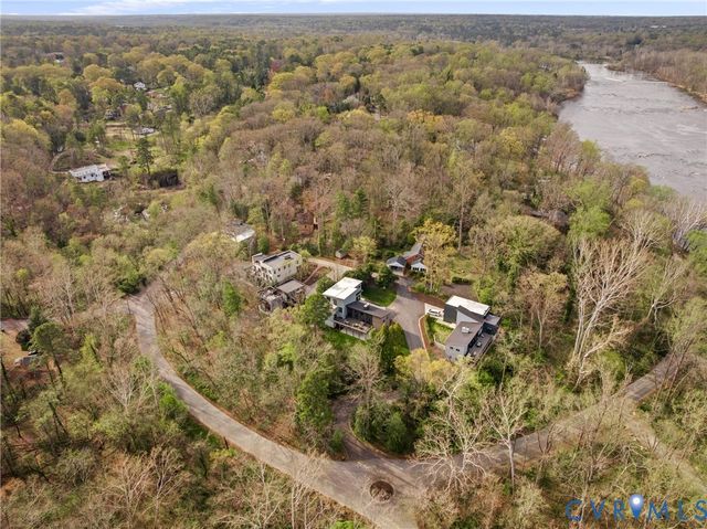 7301 Riverside Dr, Richmond, VA 23225