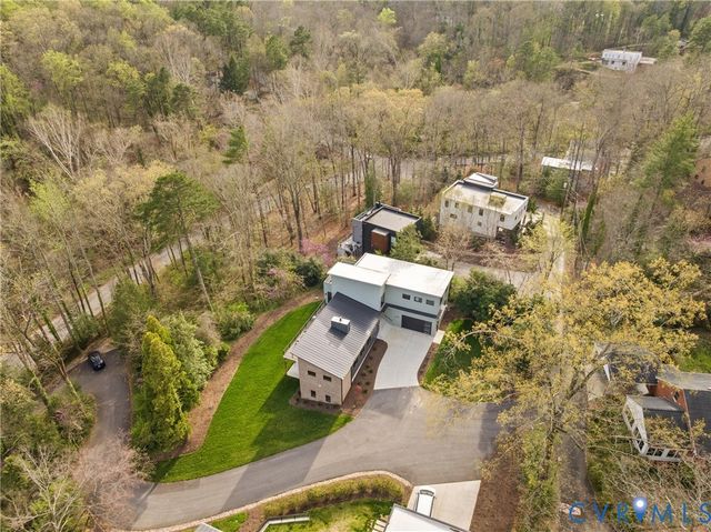 7301 Riverside Dr, Richmond, VA 23225