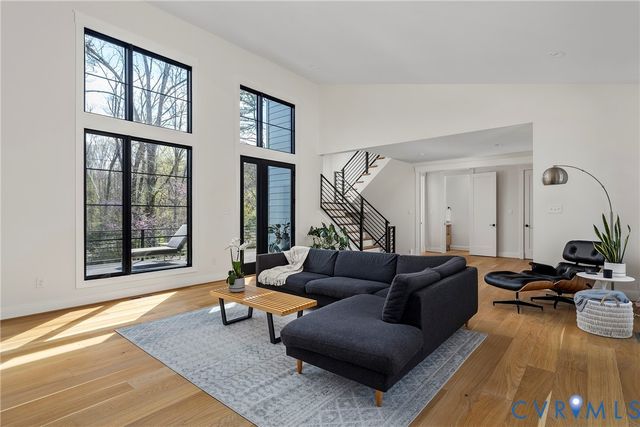 7301 Riverside Dr, Richmond, VA 23225