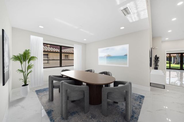 6371 Kings Gate Circle, Delray Beach, FL 33484
