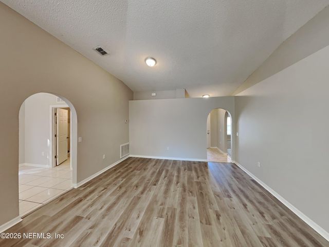 7354 HIGH BLUFF Road N, Jacksonville, FL 32244