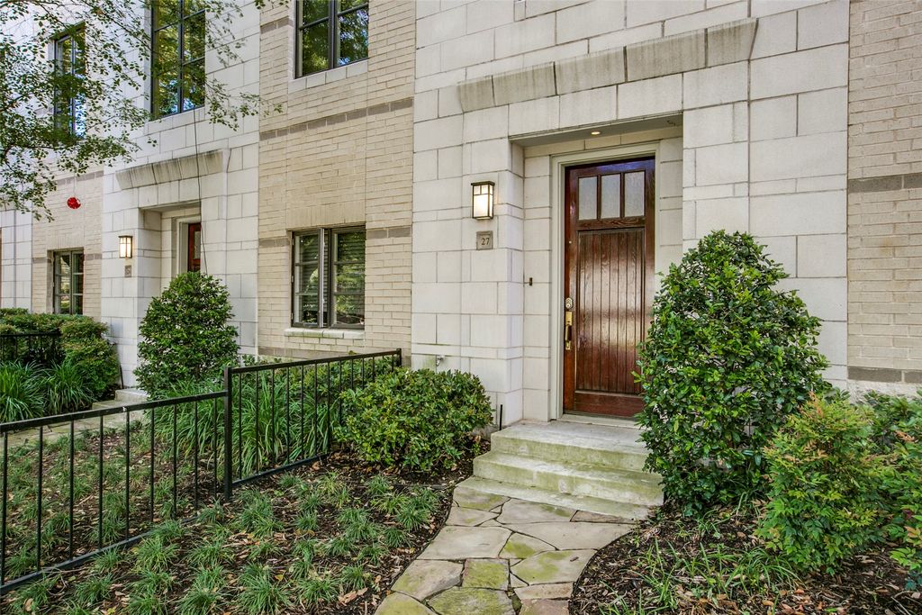 3210 Carlisle Street 27, Dallas, TX 75204