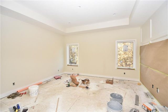 8364 NE 77TH Terrace, Kansas City, MO 64158