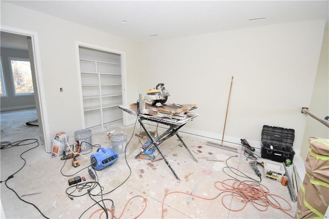 8364 NE 77TH Terrace, Kansas City, MO 64158