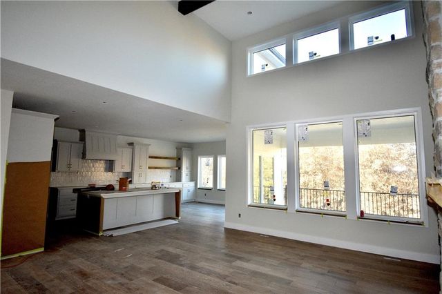 8364 NE 77TH Terrace, Kansas City, MO 64158