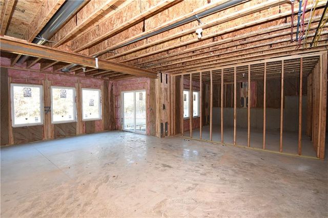 8364 NE 77TH Terrace, Kansas City, MO 64158