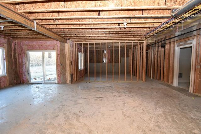 8364 NE 77TH Terrace, Kansas City, MO 64158