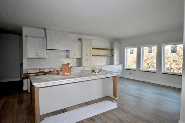 8364 NE 77TH Terrace, Kansas City, MO 64158